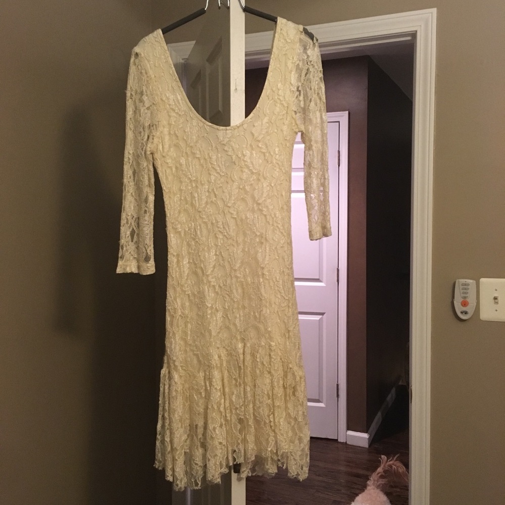 Beautiful lace Ecote dress from Urban Outfitters